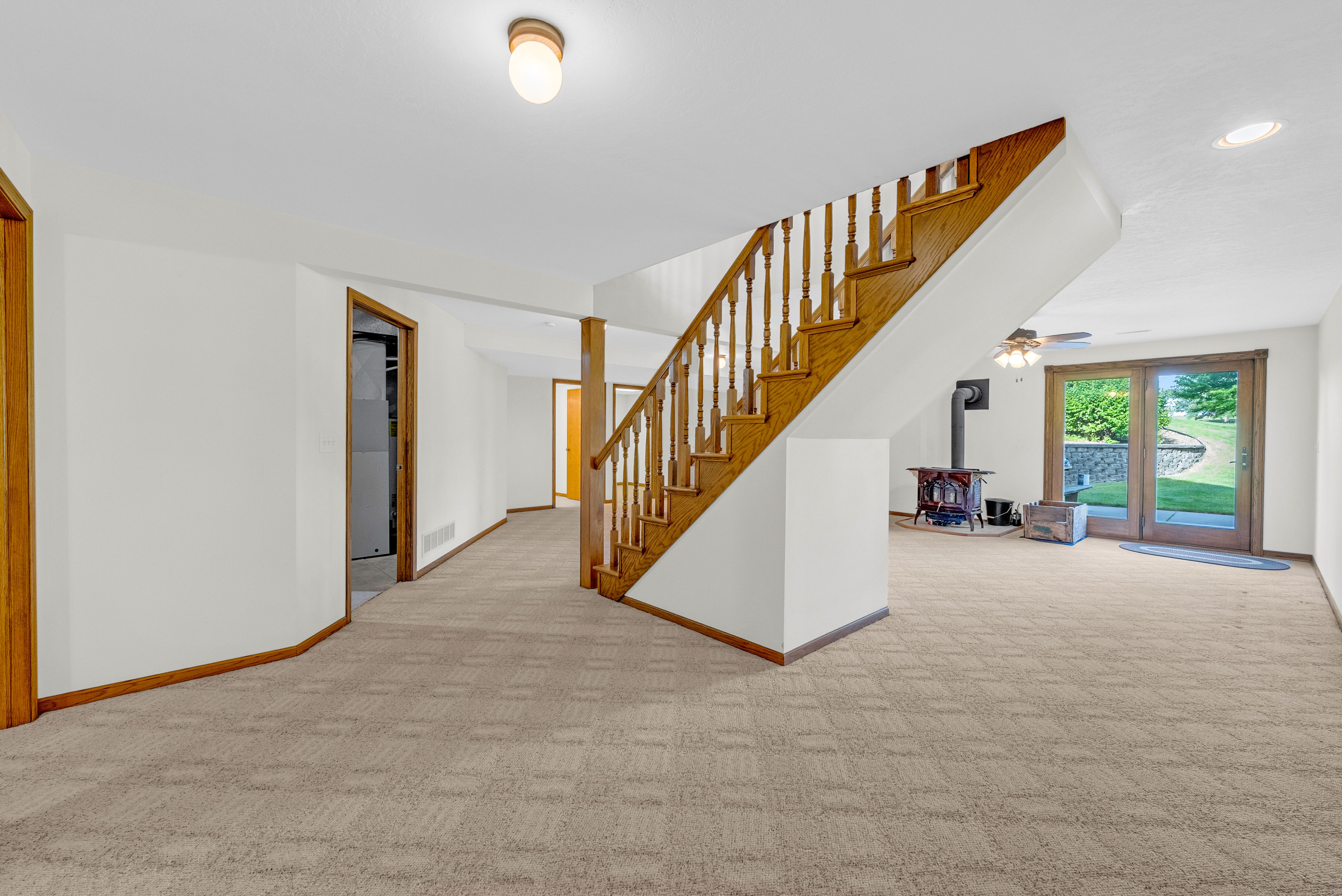 Listing Photo: 15329 Kennedy St, Indianola, IA 50125-23